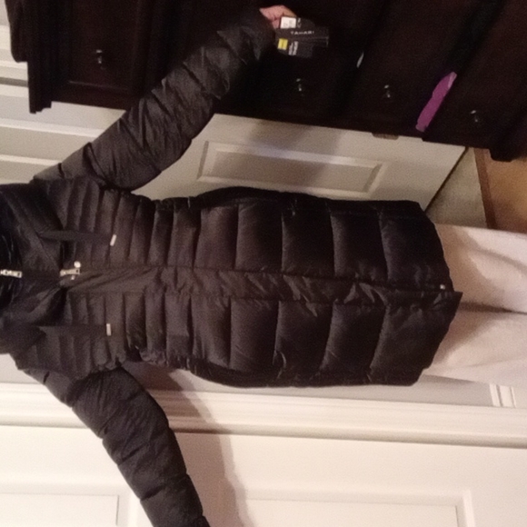 Coat - Picture 2 of 4